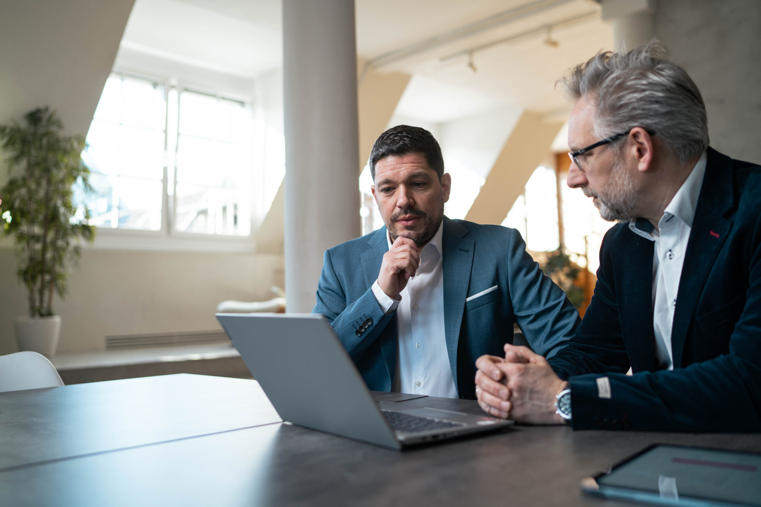 Lawgentur - Recruiting-Partner der Top-Kanzleien